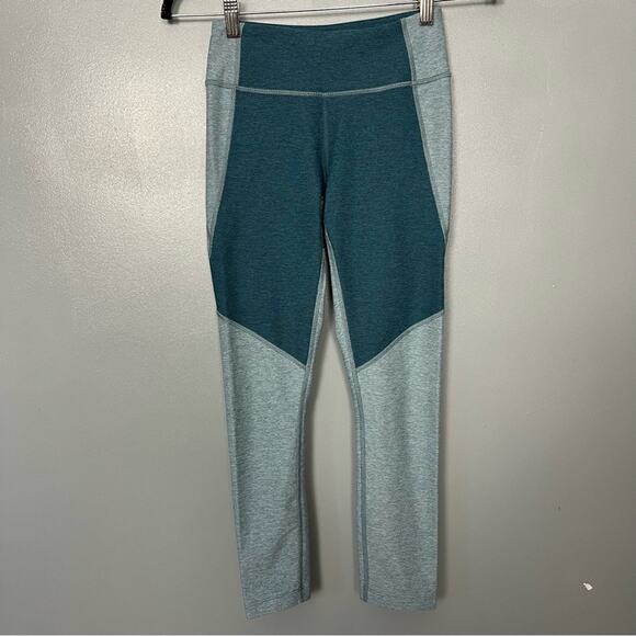 Outdoor Voices x Madewell 3/4 Two Tone Color Block Capri Leggings Women’s XS - Picture 2 of 7